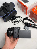 SONY A6700 +1 6-50mm SEMINOVA – CORPO